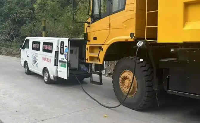 光泽新能源车充电搭电